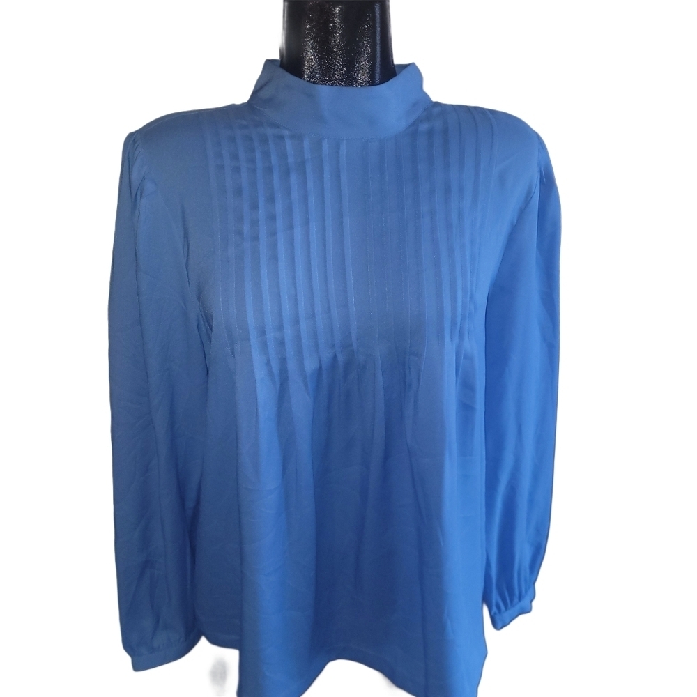 Ann Taylor Light Blue Pleat Detailed High Neck Blouse Size L